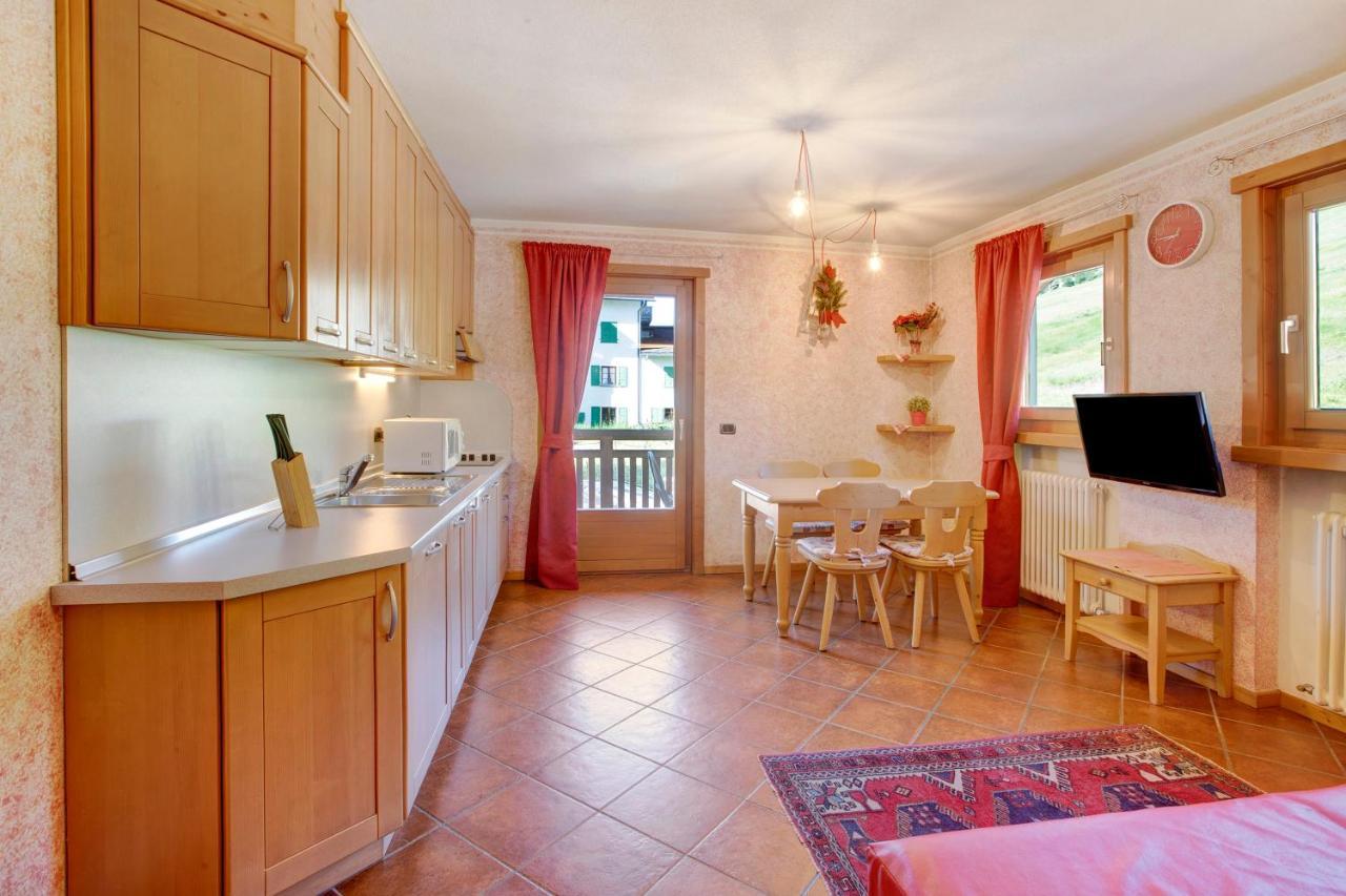 La Baitina App B Apartment Livigno Exterior foto