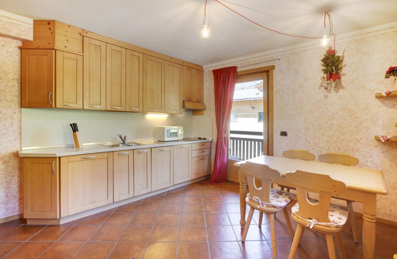 La Baitina App B Apartment Livigno Exterior foto